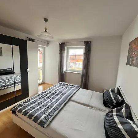 Apartment Mit Bergblick