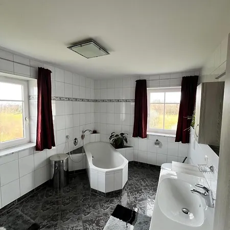 Mit Bergblick Appartement Waging am See